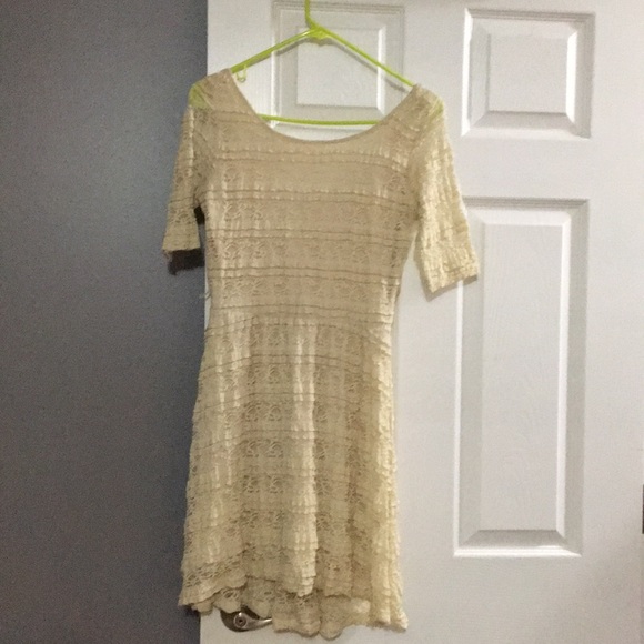 Rewind size medium lace beige dress. - Picture 2 of 2